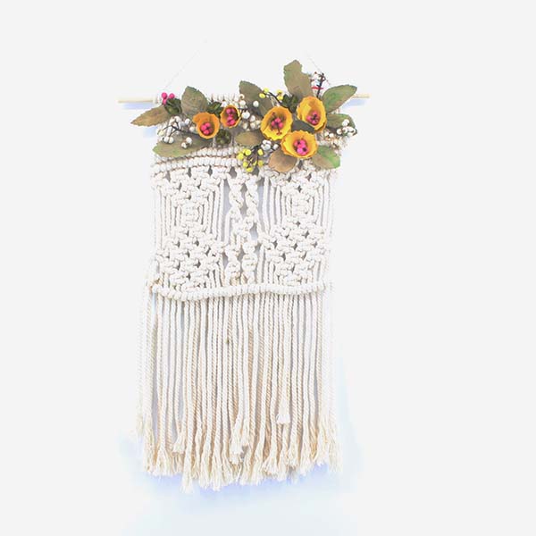 Macrame Wall Hanging with flower 18101095