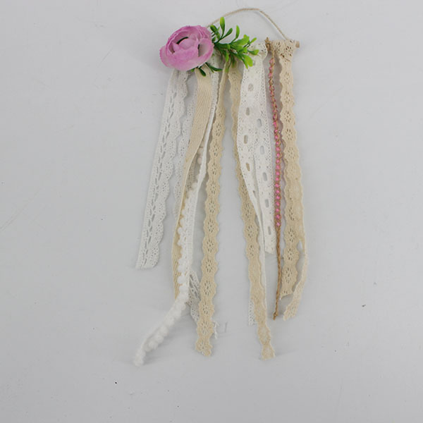  Small Lace Wall Hanging 1810741